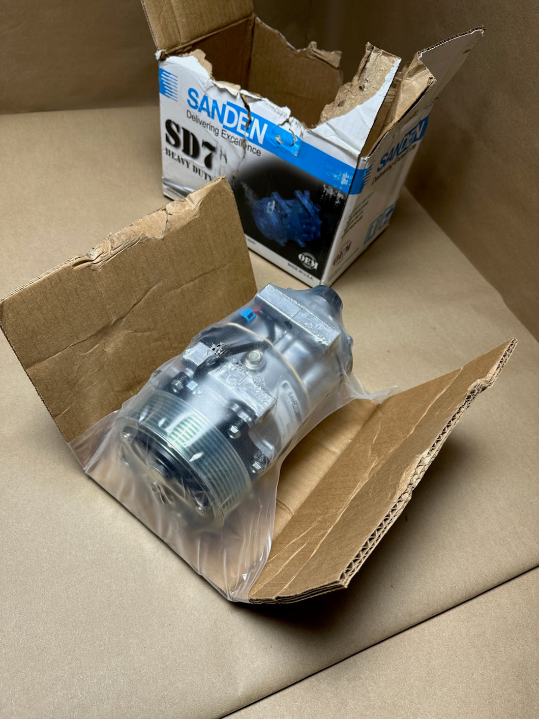 New Sanden OEM Genuine Compressor SD7H15 Model 14-SD4485NC