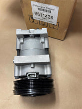 Load image into Gallery viewer, Triton 6511439 A/C Compressor fits 90-96 bronco, F-150, E-Series, 94-04 Mustang