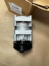 Load image into Gallery viewer, Triton 14-3030N 6511454 A/C Compressor fits 01-06 Tribute, 99-02 Cougar, MORE